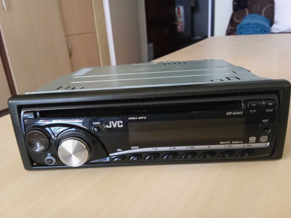 авто радио-касетофон PHILIPS и авторадио JVC