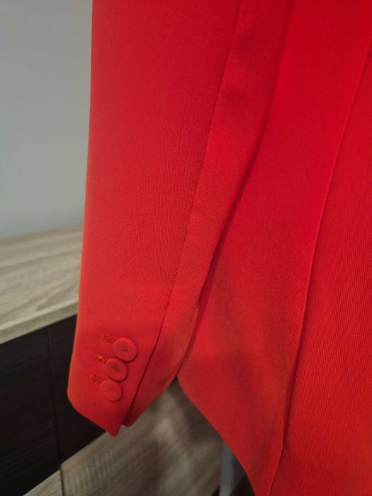 Дантелена пола Zara