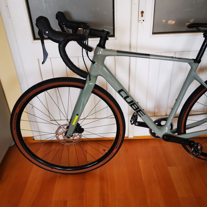 Bicicleta gravel carbon Cube Nuroad Pro noua GRX 2024