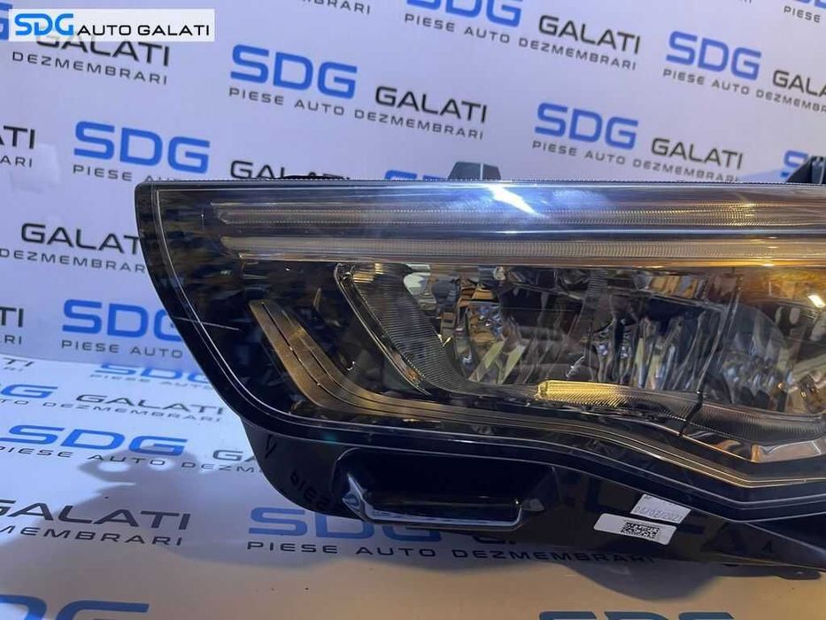 Far Stanga Led Opel Grandland 2017 - Prezent Cod 366947220 YP00162880