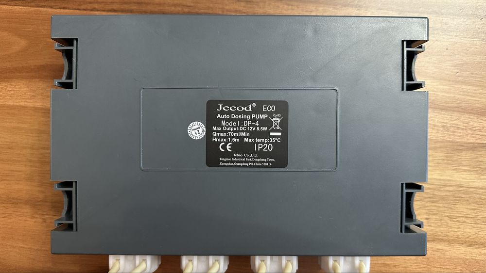 JEBAO-JECOD DP-4 дозираща помпа за аквариум