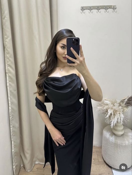 Черное платье размер S