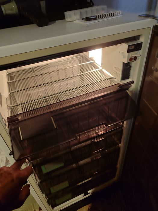 Фризер Electrolux
