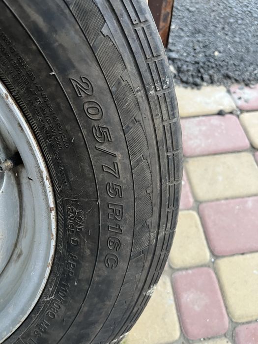 Колесо в сборе размер 205/75 r16