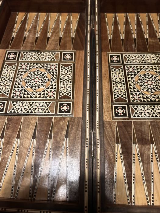 Уникална табла 50/50 интарзия