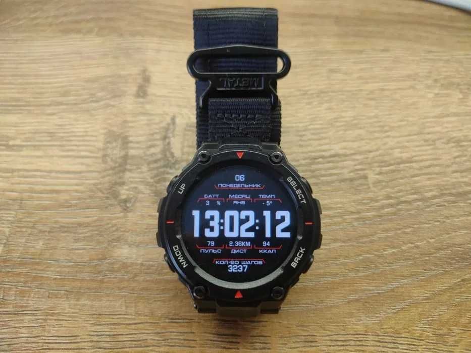 Smart часы Amazfit T-rex