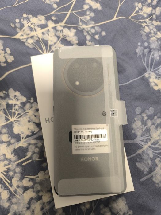 Vând s-au schimb Honor Magic 7 lite Nou