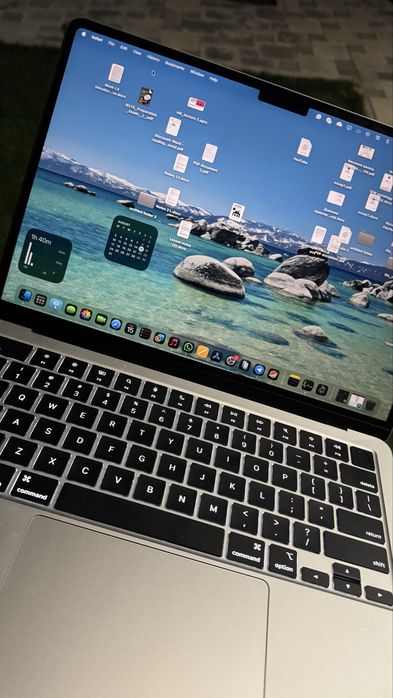 Macbook Air 13 M4 2025