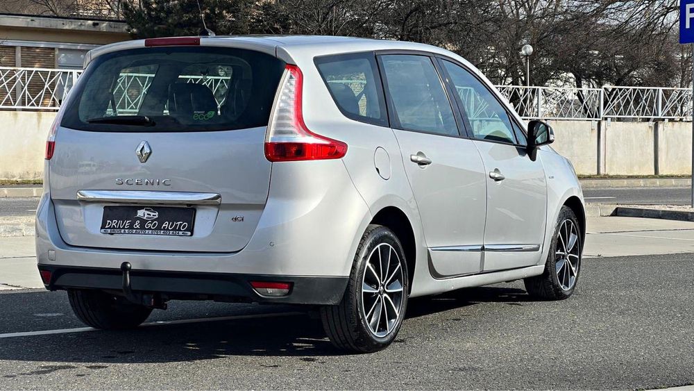 Pentru dezmembrare Grand Scenic 3, Bose Edition, 7 locuri, 1.6 DCI