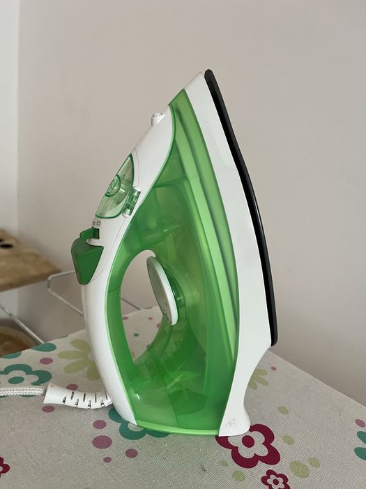 Ютия Philips Comfort GC1434 с дъска за гладене