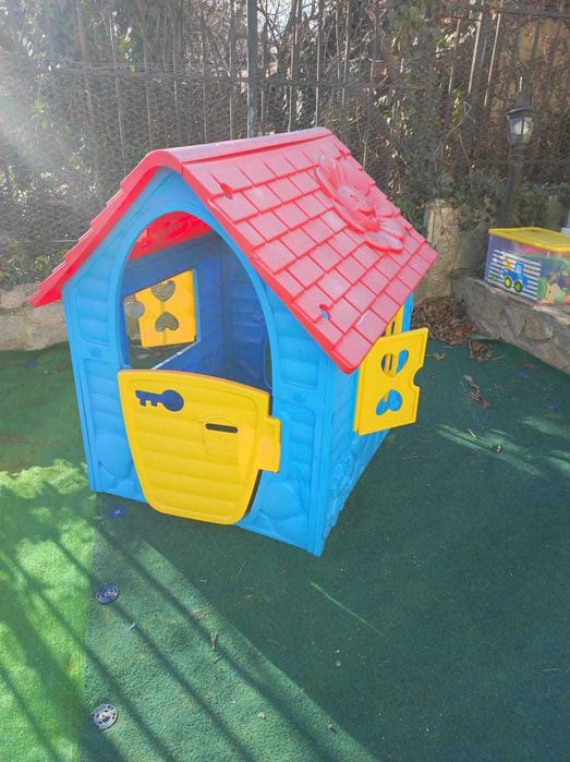 Детска къща пласмасова