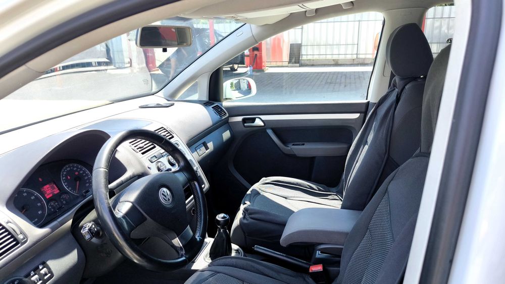 Фолксваген Туран