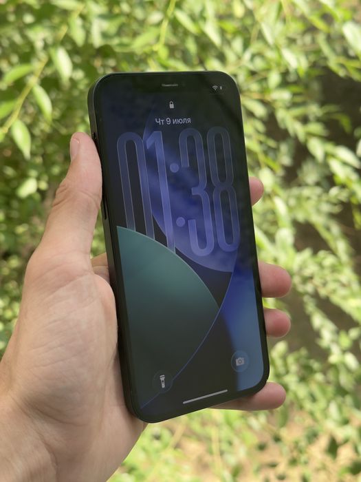 Продам iphone 12 64гб