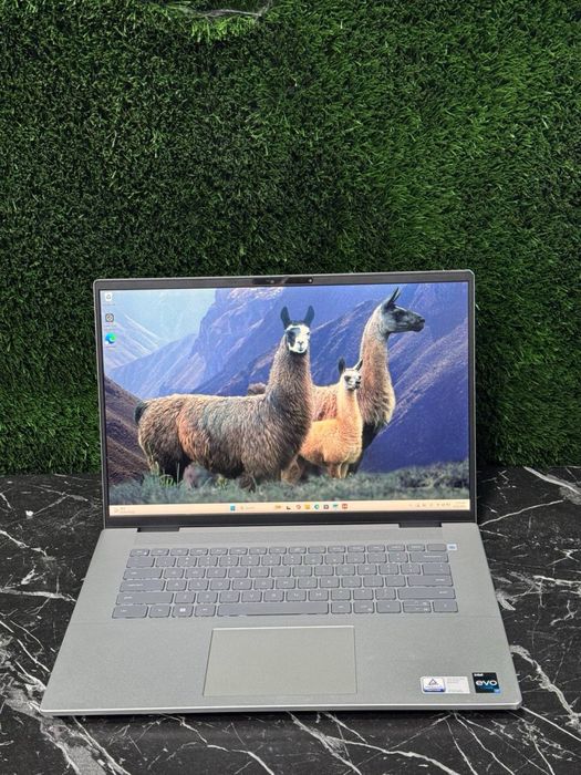 Kuchli  Noutbuk Dell Inspiron