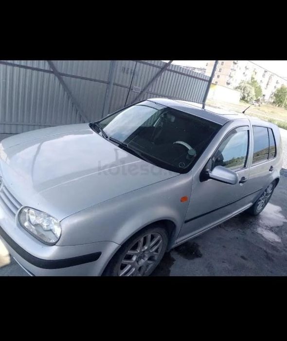 Автомобиль гольф 4