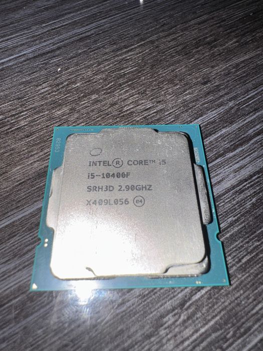 Продам процессор i5 10400f