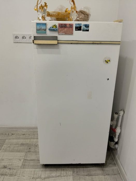 Холодильник рабочий