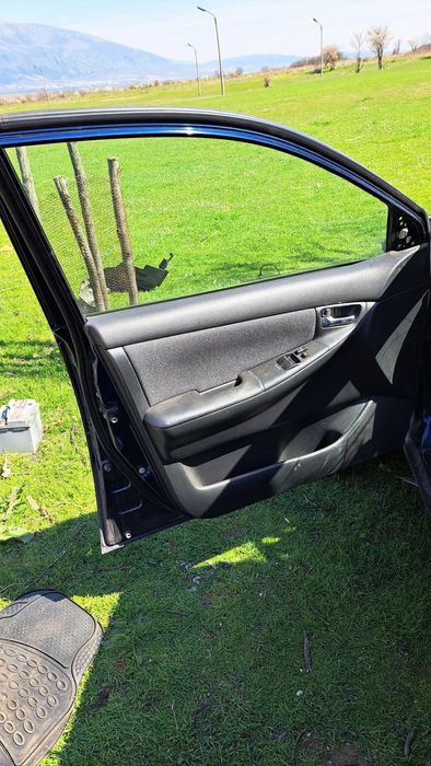 Toyota Corolla 1.6 vvti НА ЧАСТИ