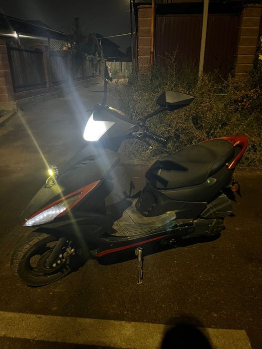 Мопед сатылады срочно