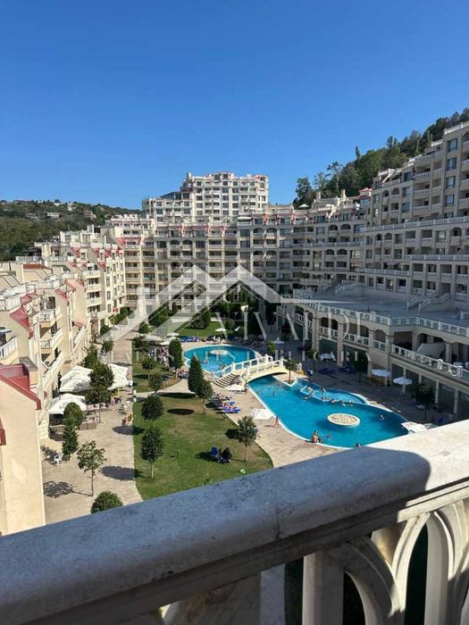 Тристаен апартамент под наем в South Bay, Аспарухово, Варна