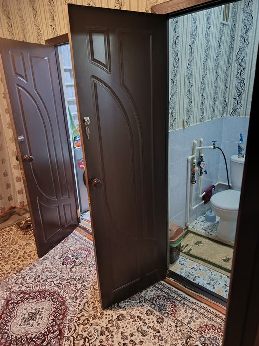 Зарафшон 3хонали квартира сотилади