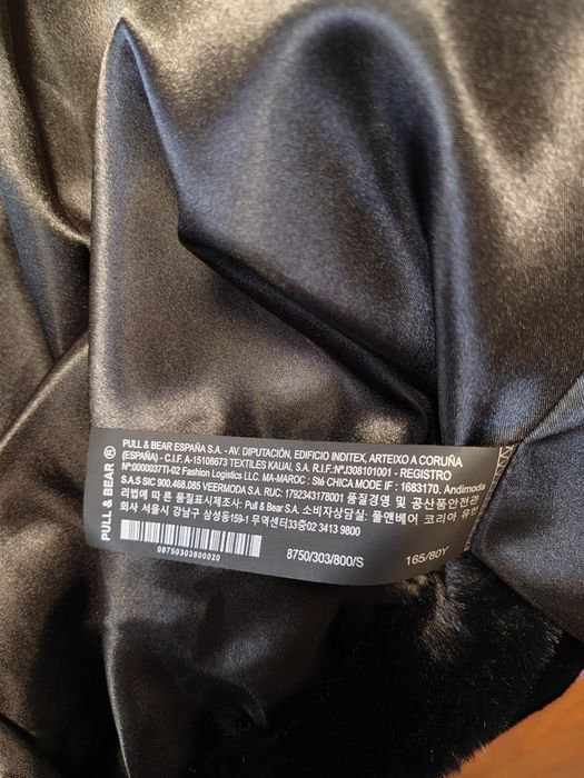 Haina din blana artificiala Pull & Bear