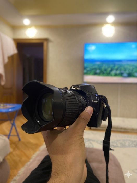 Nikon D3000 в хорошом состоянии