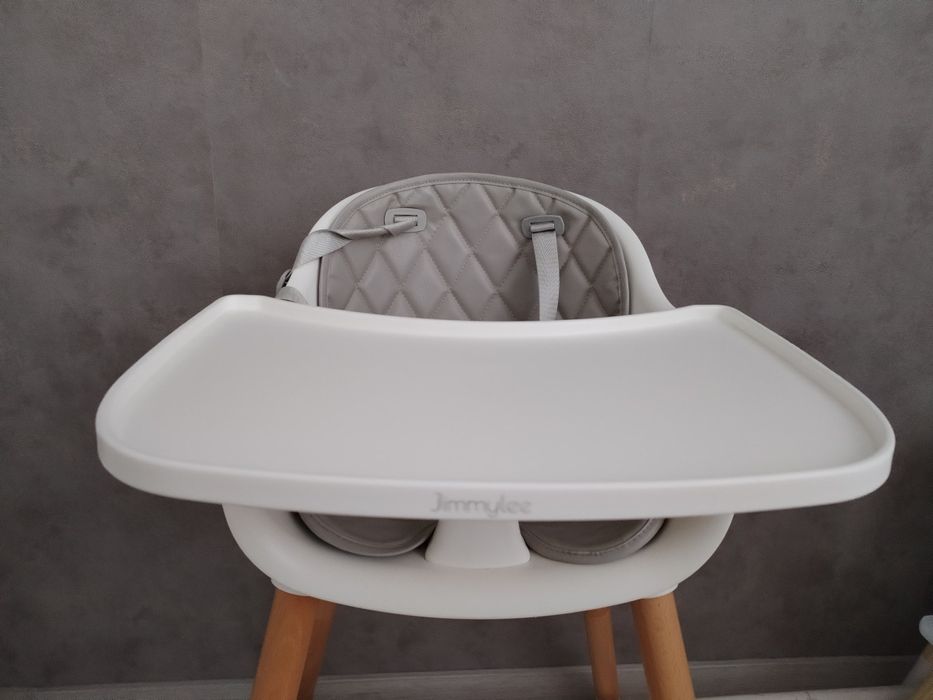 Детски стол за хранене