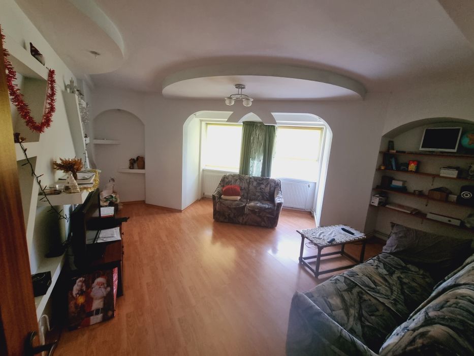 Inchiriez apartament 2camere
