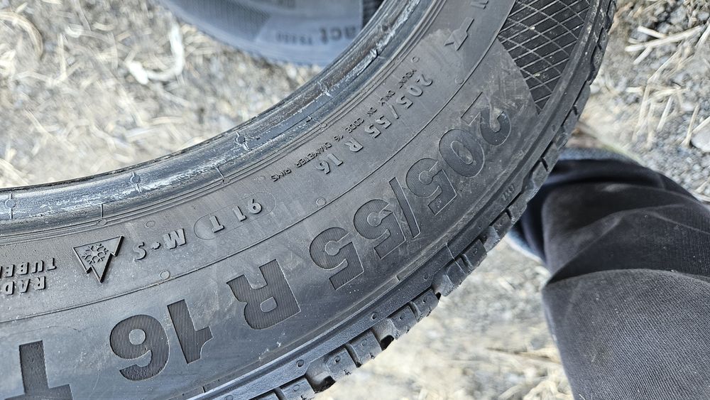 2бр гуми 205 55 16 континентал