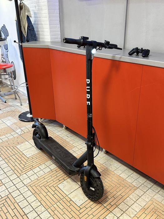 PURE Air Pro Ел. Тротинетка / Скутер