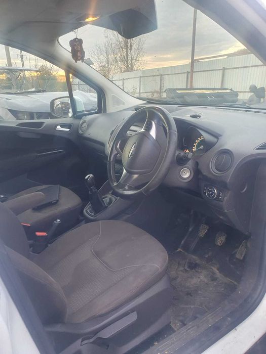 Dezmembrez Ford Transit Courier Trend 1.6TDCI 2015