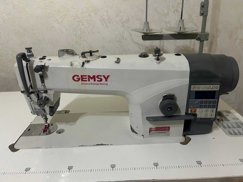 Швейная машинка автомат