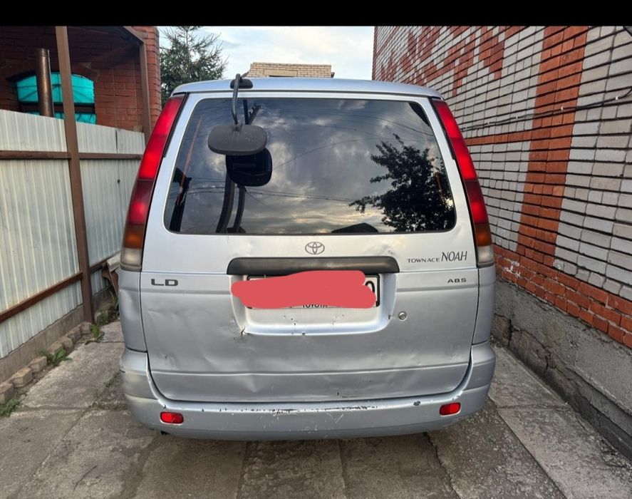 Продам автомобиль Toyota