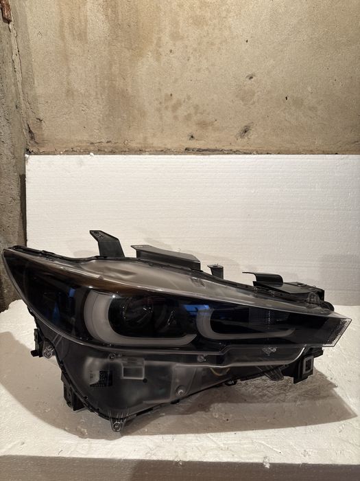 Фар Mazda CX-5 2022-