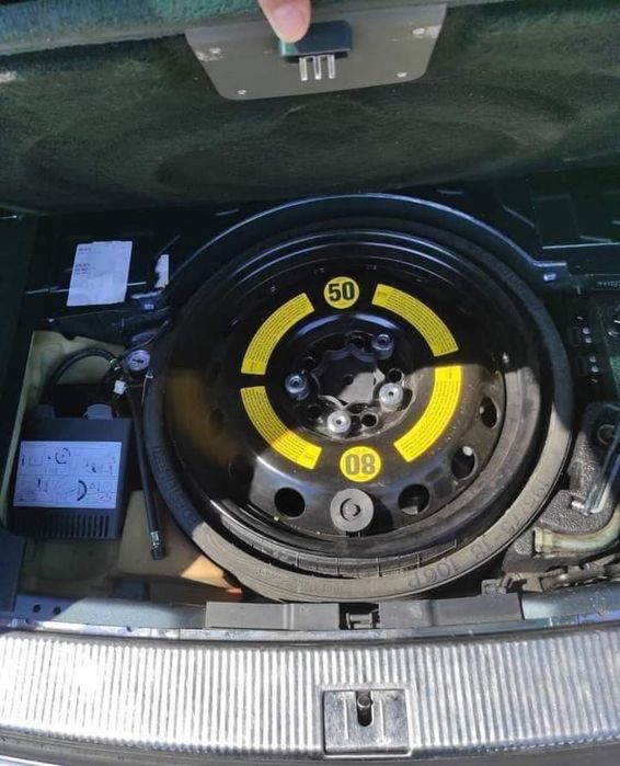 VW Touareg 5.0 TDI V10 ,313 к.с. , 60 броя на части