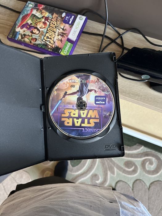 Продам кинект Xbox 360