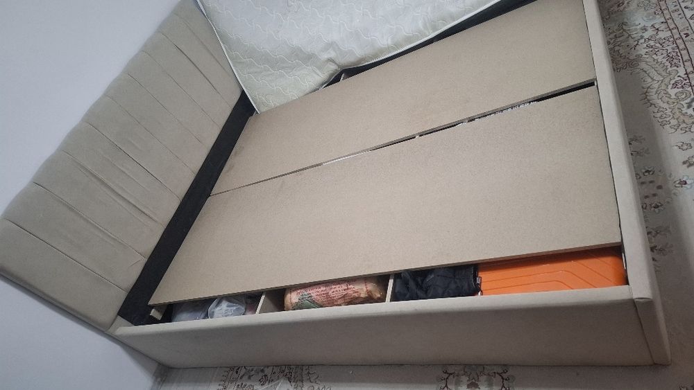 Продам кровать срочно