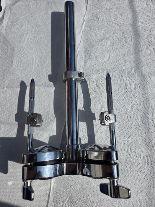 Suport dublu pentru tomuri Tama MTH600