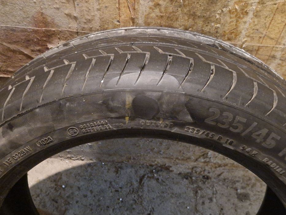 Continental Premium Contact 6. Размер 235/45/18 XL