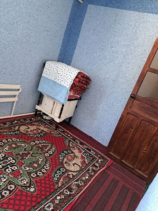 Uy sotiladi 14sotix hovli