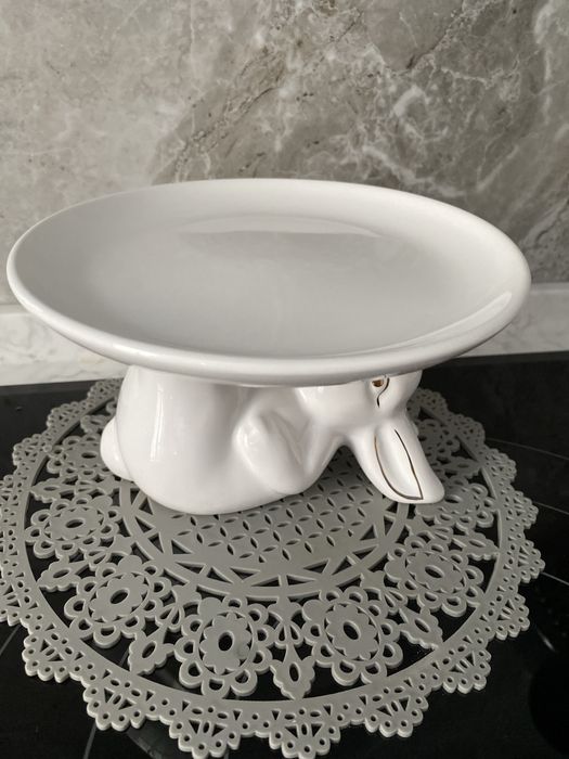 Продам вазочку этажерка