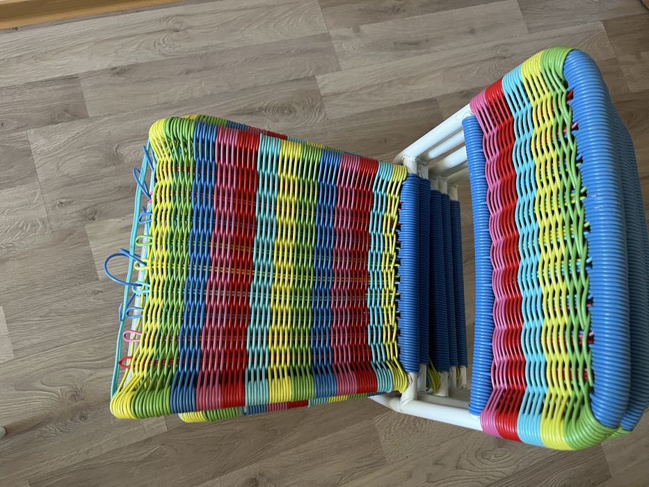 Стулья детские.