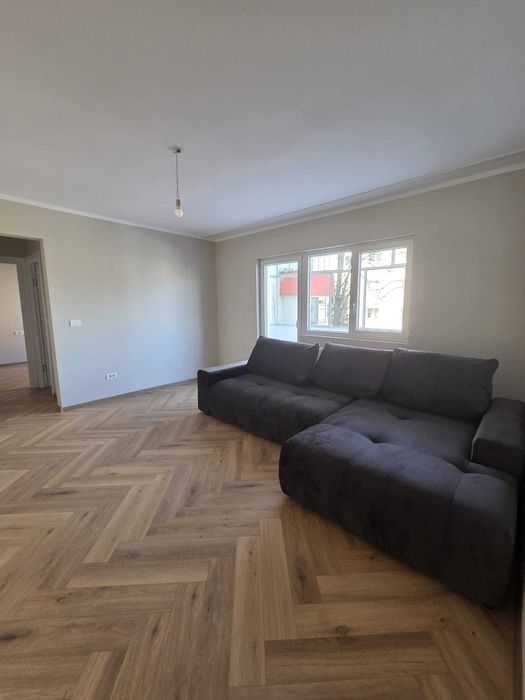 Proprietar, 3 camere, prima  închiriere, totul nou