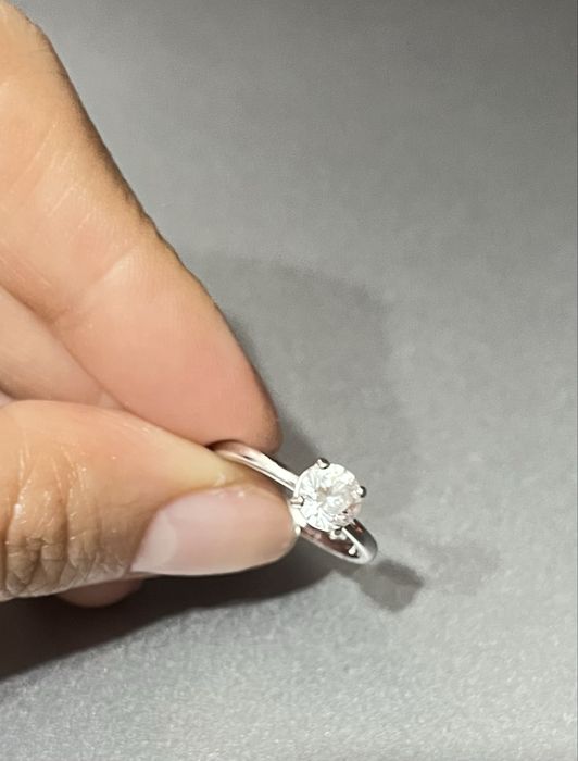 Кольцо из своровского серебра