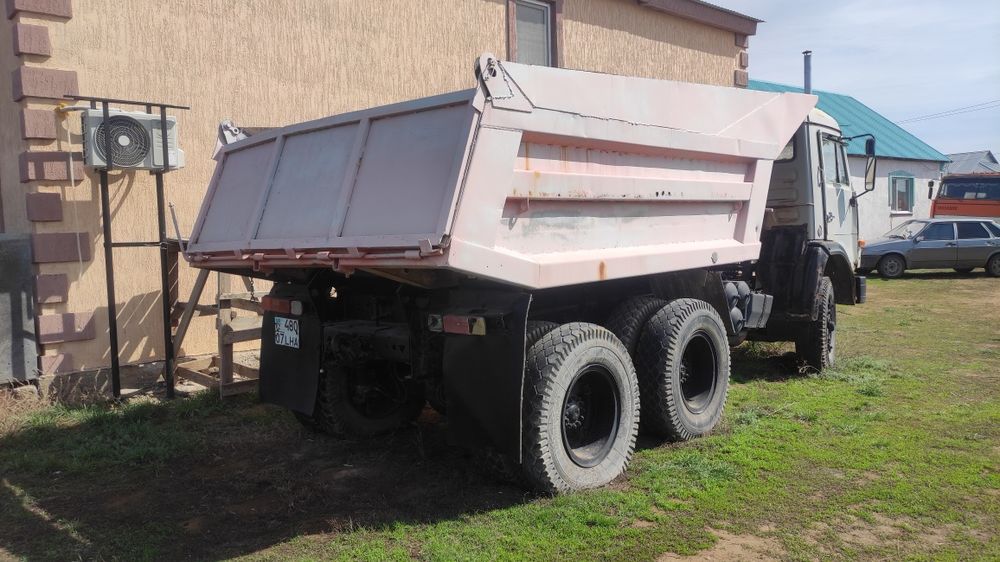 Продам два Камаза