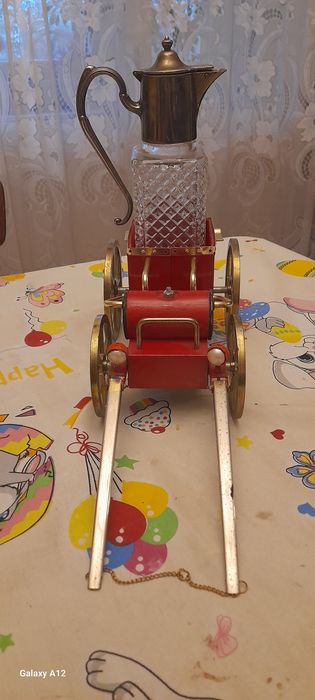 Decantor lichior mașină de pompieri cutie muzicală