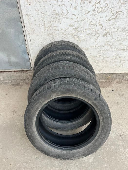 Зимние шины продаются