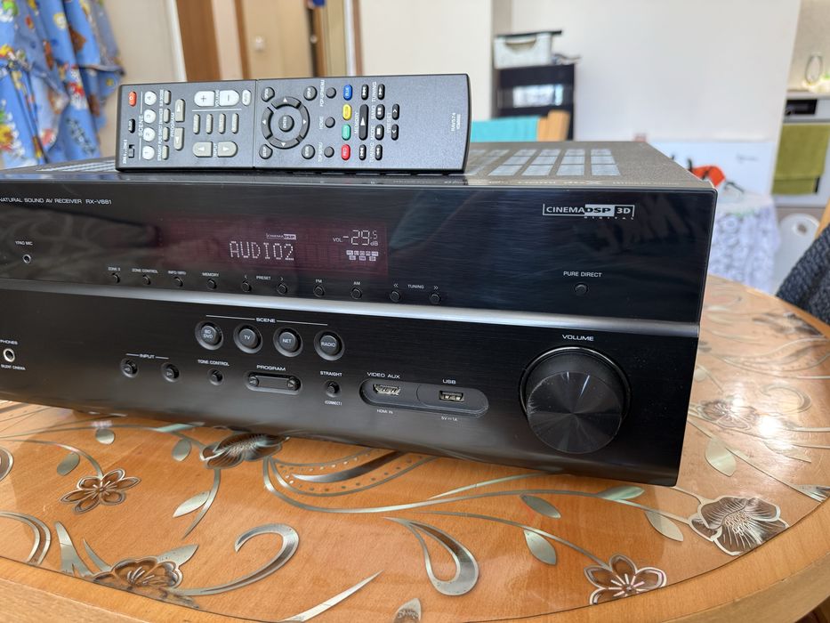 Yamaha RX-V681 Bluetooth Wi-Fi  Dolby Atmos