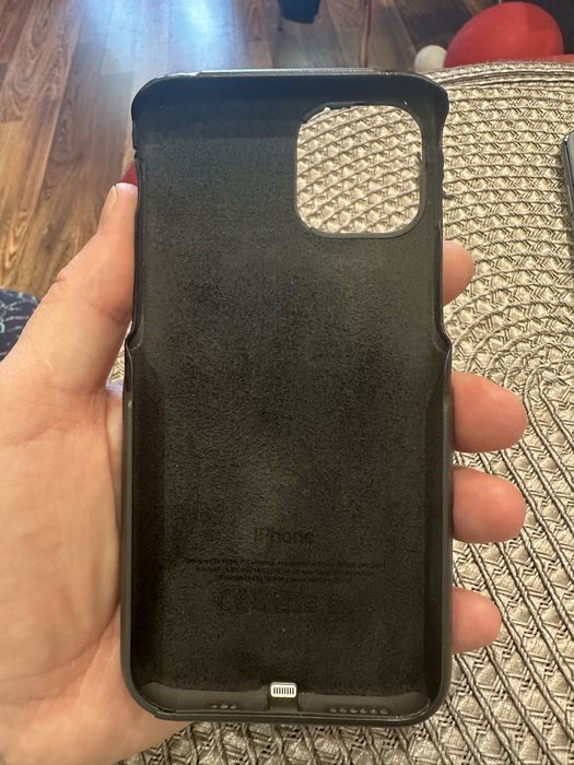 Продам Apple iPhone 11 Pro 256GB в отличном состоянии